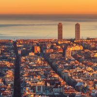 barcelona puesta de sol